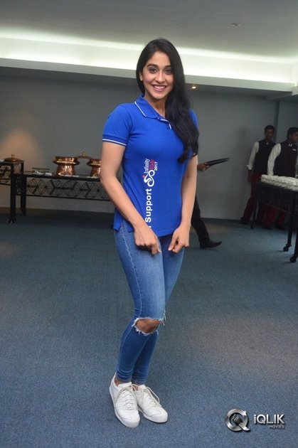 Regina-Cassandra-At-Aditya-Mehata-Foundation-Infinity-Ride-Poster-Launch